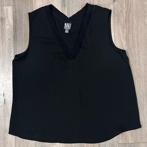 Worthington Black V-Neck Sleeveless Blouse